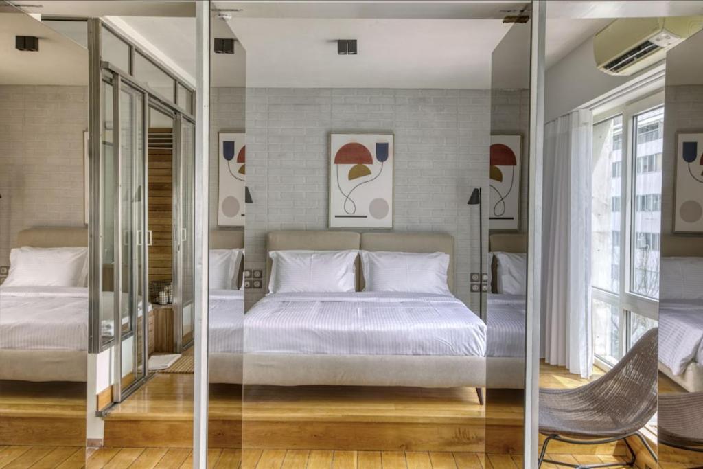 شقة Sunny Luxury Loft,Stunning Acropolis View, Jacuzzi أثينا المظهر الخارجي الصورة