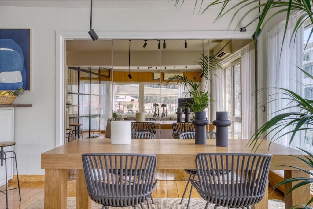 شقة Sunny Luxury Loft,Stunning Acropolis View, Jacuzzi أثينا المظهر الخارجي الصورة